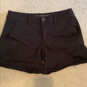 American eagle black shorts